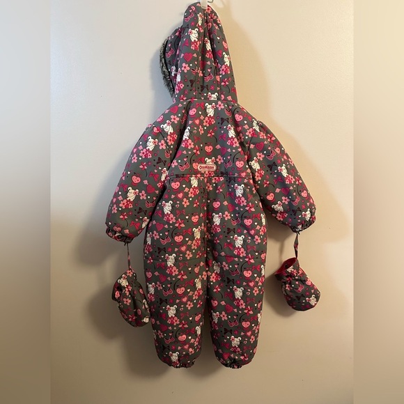 (K) OSHKOSH one piece snowsuit. Size 18Months. EUC. - Picture 2 of 5